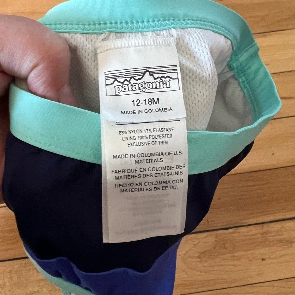 Patagonia‎ baby swim bottoms